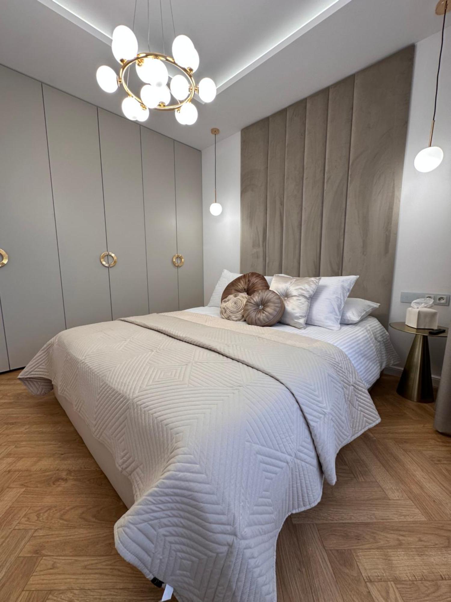 Taupe II Wyjatkowy Apartament W Centrum Lodzi Exterior foto
